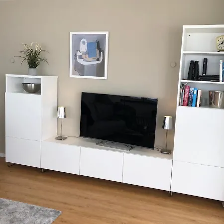 Miramar Miramar 401 アパート *